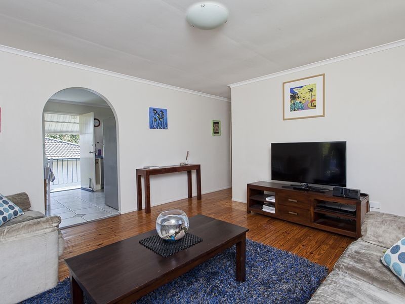 31 Balfour St, Ferny Hills QLD 4055