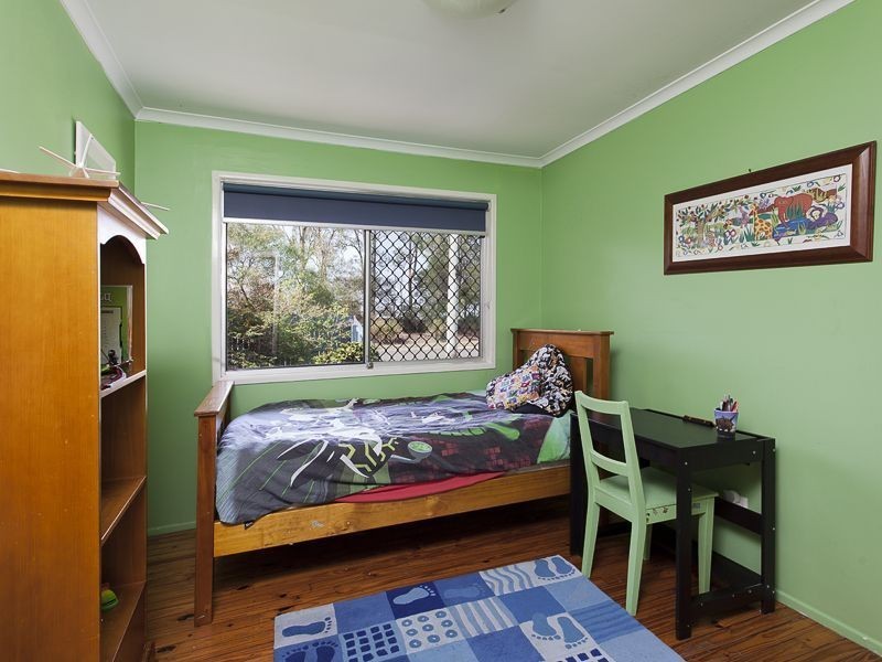31 Balfour St, Ferny Hills QLD 4055
