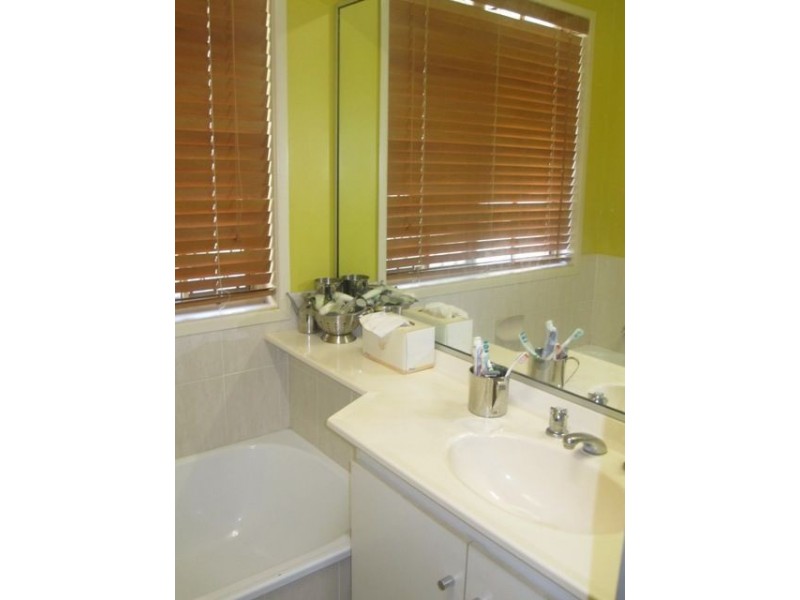 11 Shaun Place, Keperra QLD 4054