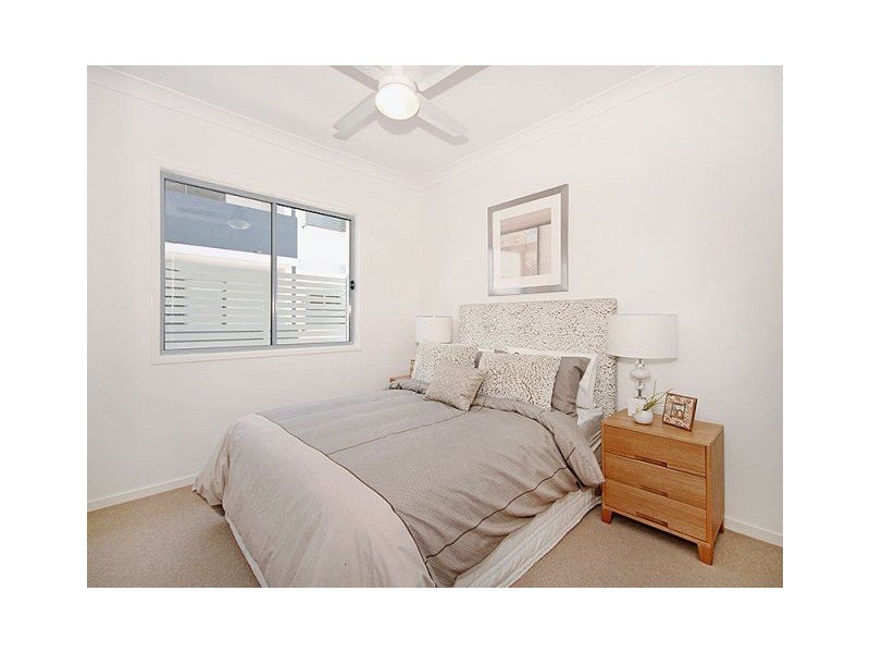 2/161 Nellie Street, Nundah QLD 4012