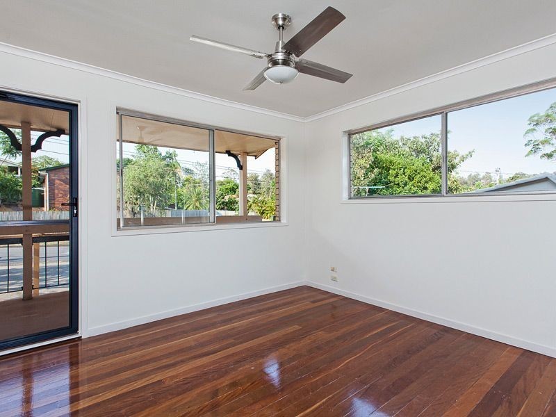 74 Dobell Street, Indooroopilly QLD 4068