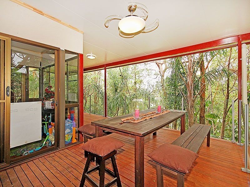 38 Caesar Road, Arana Hills QLD 4054