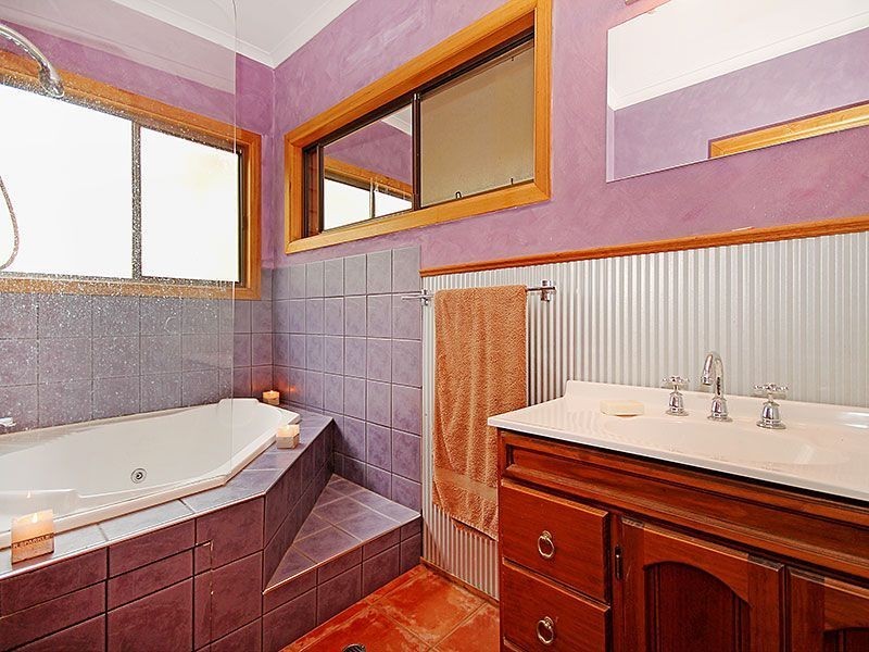 38 Caesar Road, Arana Hills QLD 4054