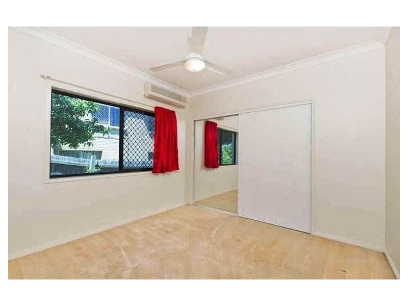 39 Strathmere Place, Upper Kedron QLD 4055