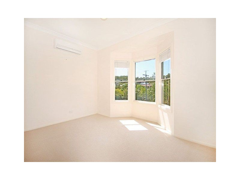 35 Linkwood Drive, Ferny Hills QLD 4055