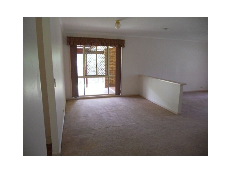 37 Falconglen Place, Ferny Grove QLD 4055