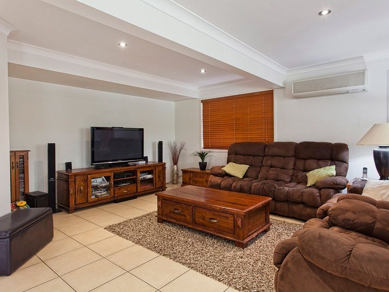20 Taltarni Circuit, Mitchelton QLD 4053