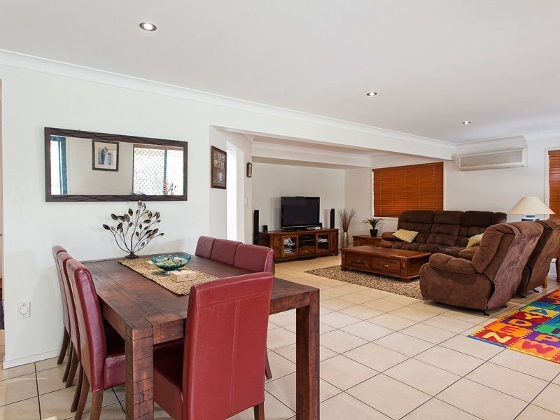 20 Taltarni Circuit, Mitchelton QLD 4053