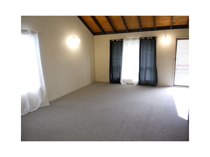 5/9 Leslie Street, Arana Hills QLD 4054