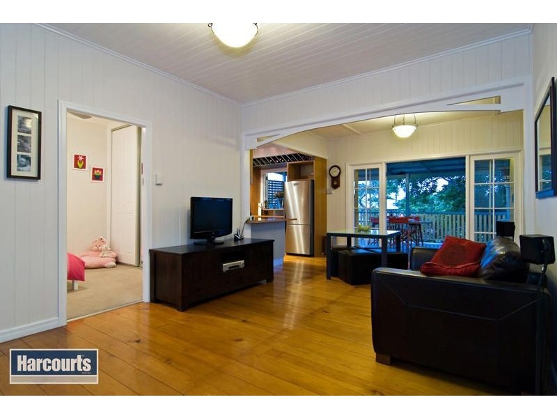 16A Gail St, Kedron QLD 4031