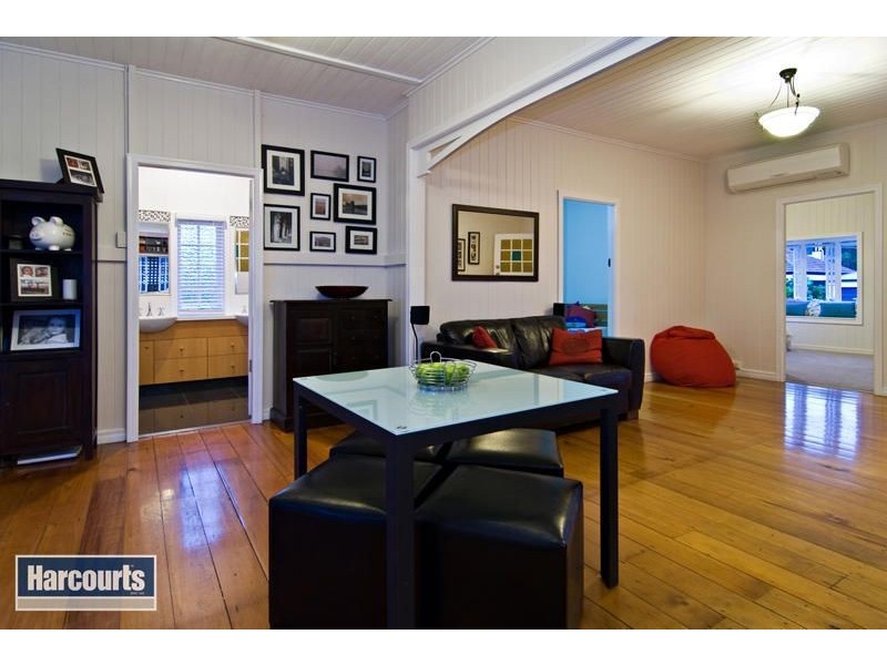 16A Gail St, Kedron QLD 4031