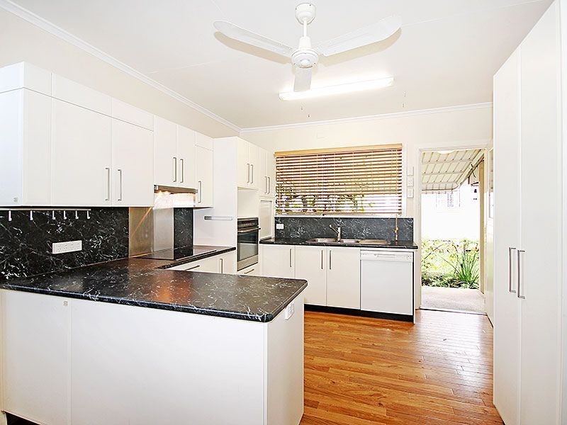 15 Lesina Street, Keperra QLD 4054