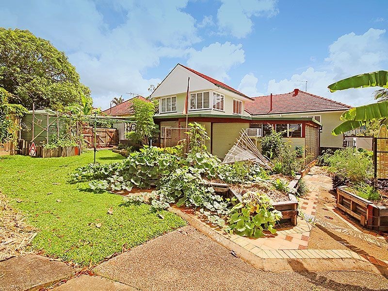 15 Lesina Street, Keperra QLD 4054