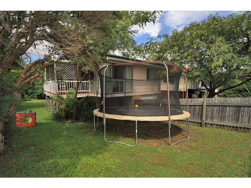 24 Coleraine Street, Ferny Grove QLD 4055