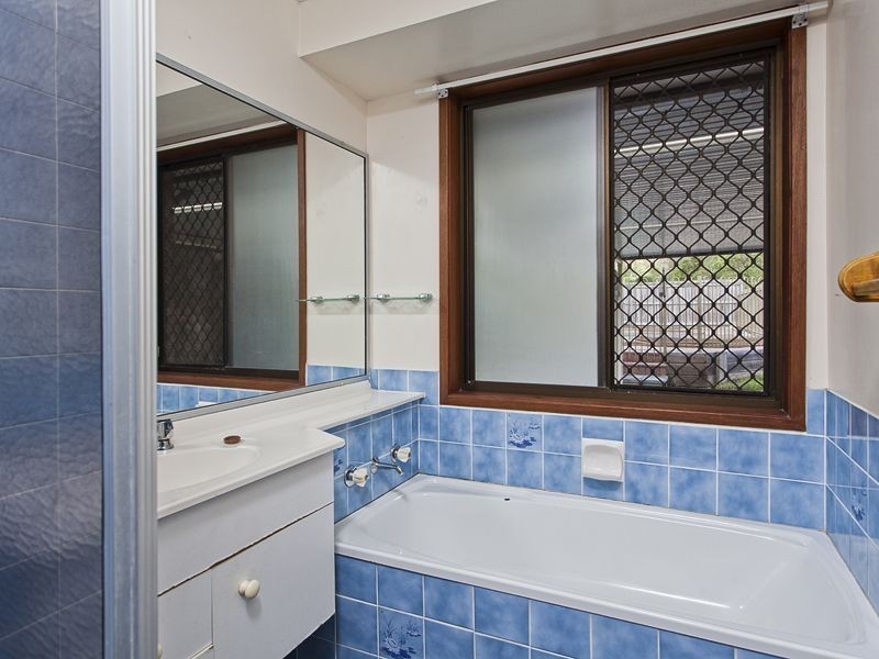 7 Lapilli Street, Keperra QLD 4054