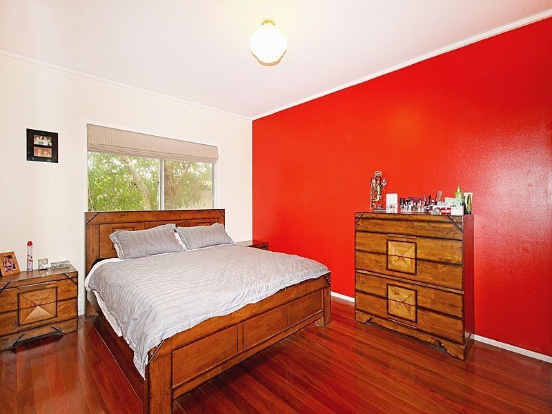 18 Kirri St, The Gap QLD 4061