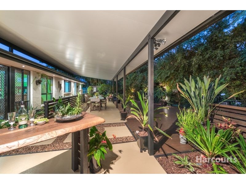 27 Allamanda Street, The Gap QLD 4061