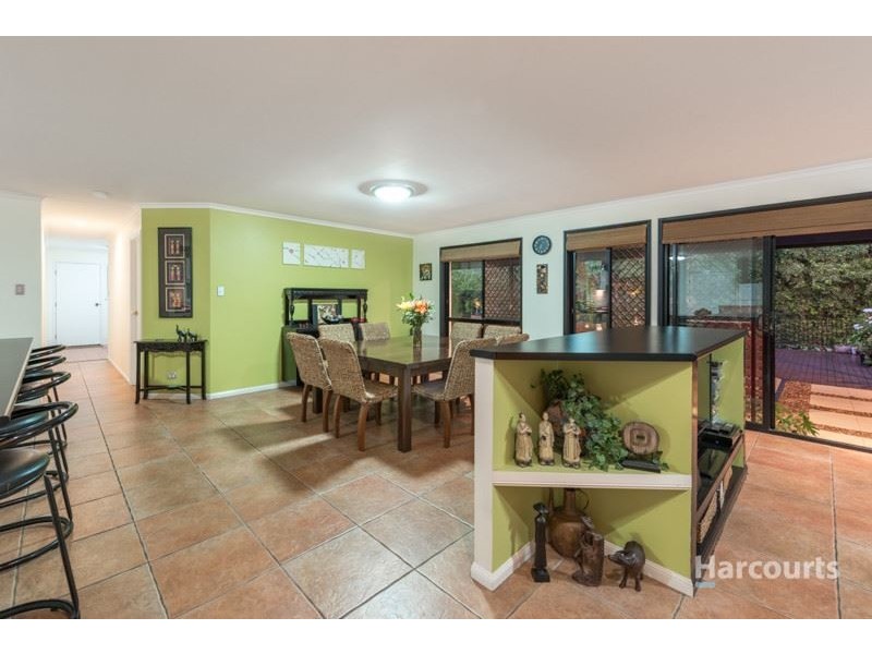 27 Allamanda Street, The Gap QLD 4061