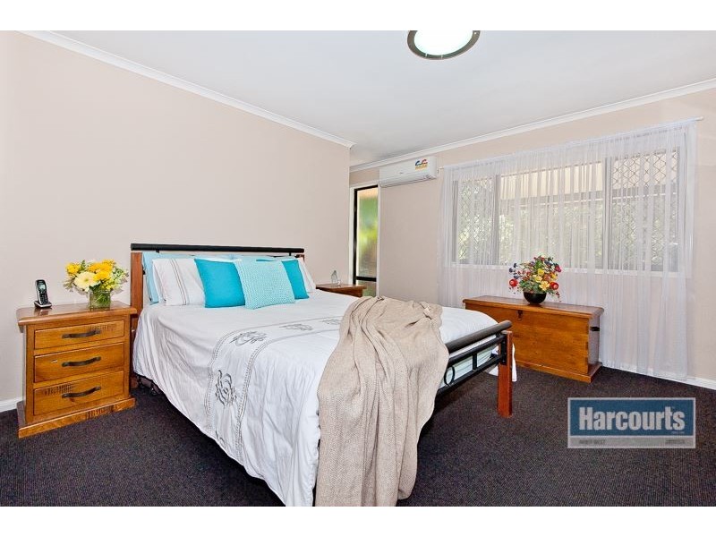 27 Allamanda Street, The Gap QLD 4061