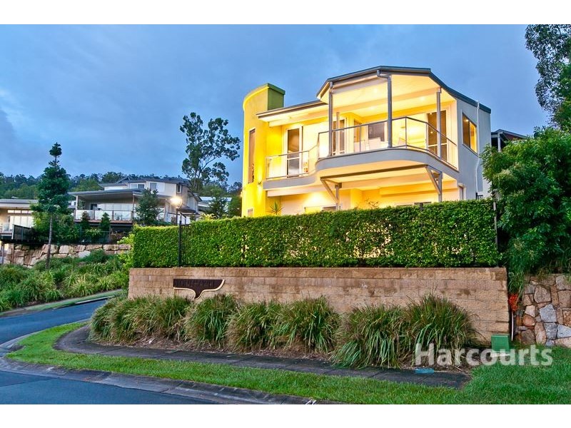1 Stonehawke Place, The Gap QLD 4061