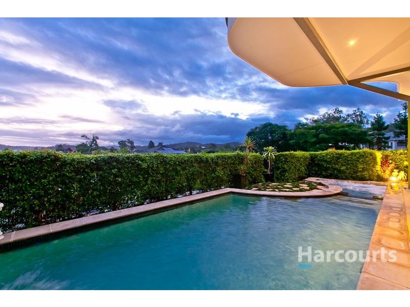 1 Stonehawke Place, The Gap QLD 4061