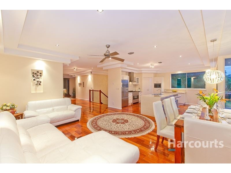 1 Stonehawke Place, The Gap QLD 4061