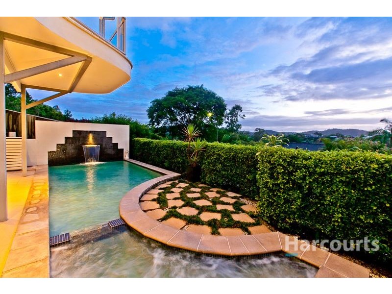 1 Stonehawke Place, The Gap QLD 4061