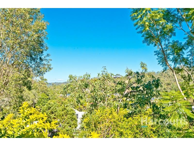17 Wollundry Place, The Gap QLD 4061