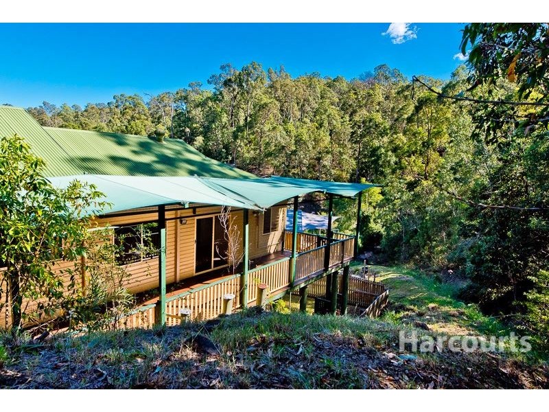 17 Wollundry Place, The Gap QLD 4061
