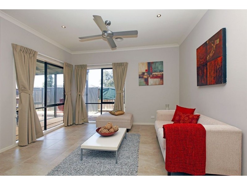 2 Bail Street, Epping VIC 3076