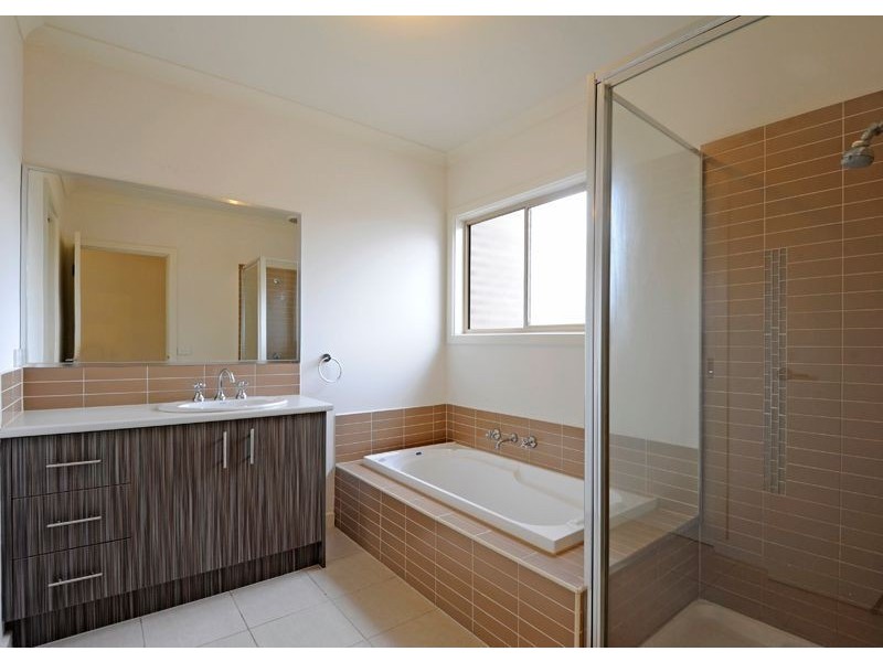 15/309 McDonalds Road, Epping VIC 3076