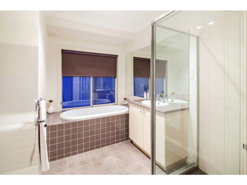 37 Greenfields Drive, Epping VIC 3076