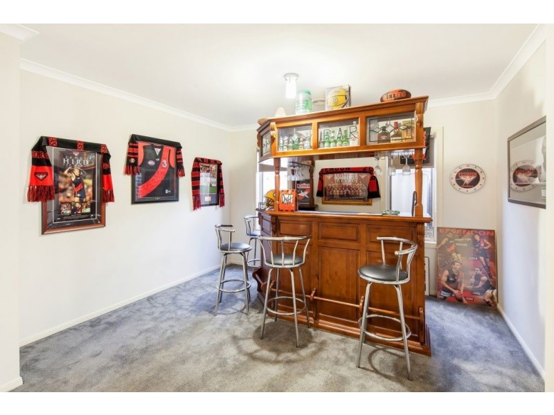 37 Greenfields Drive, Epping VIC 3076
