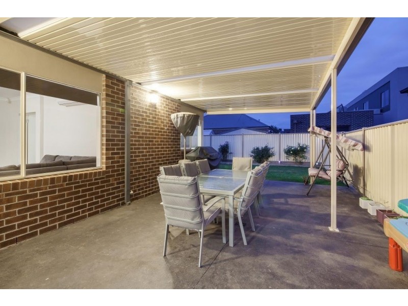 37 Greenfields Drive, Epping VIC 3076