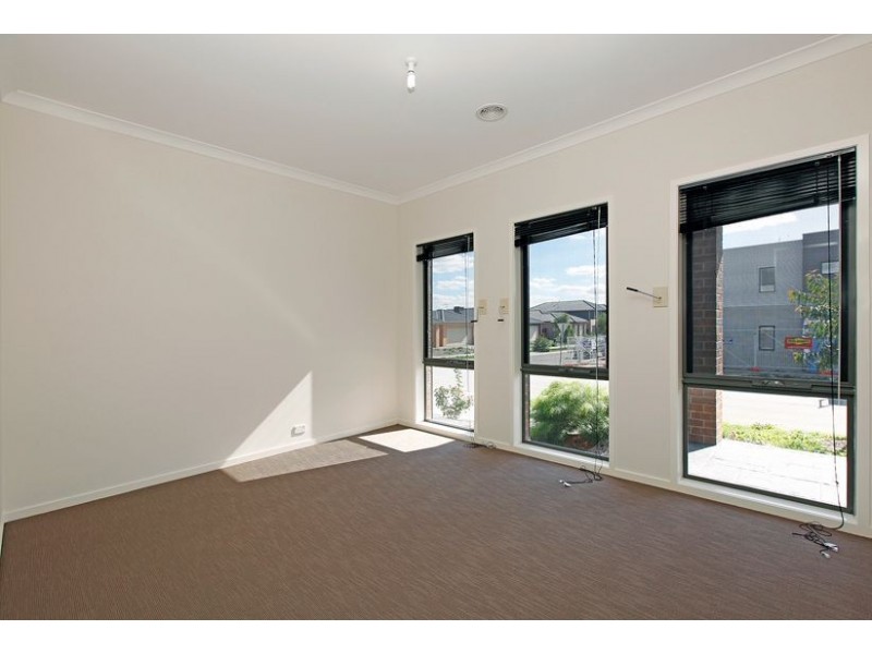 11 Bellerive Road, Epping VIC 3076