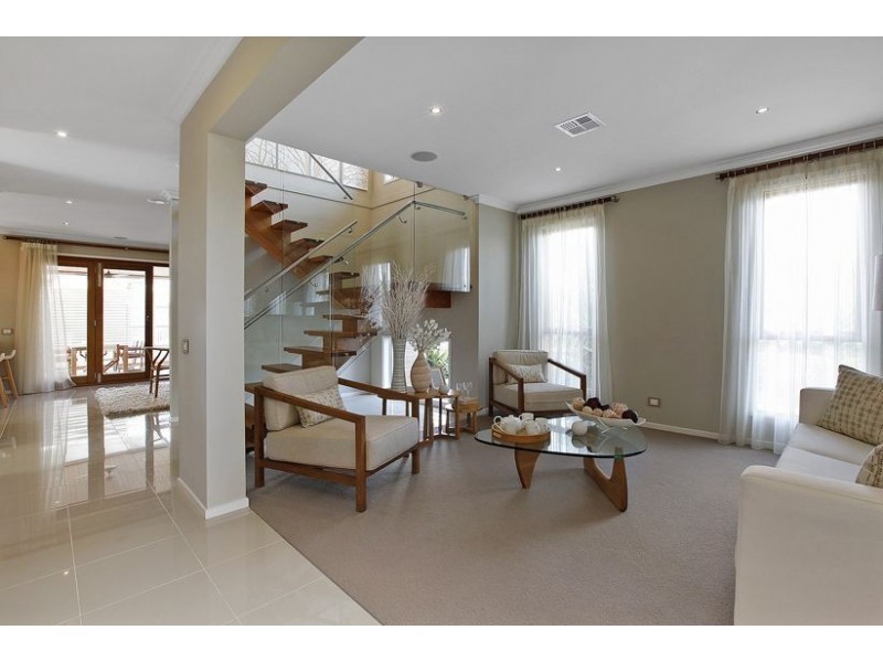 54 Huntington Drive, Craigieburn VIC 3064