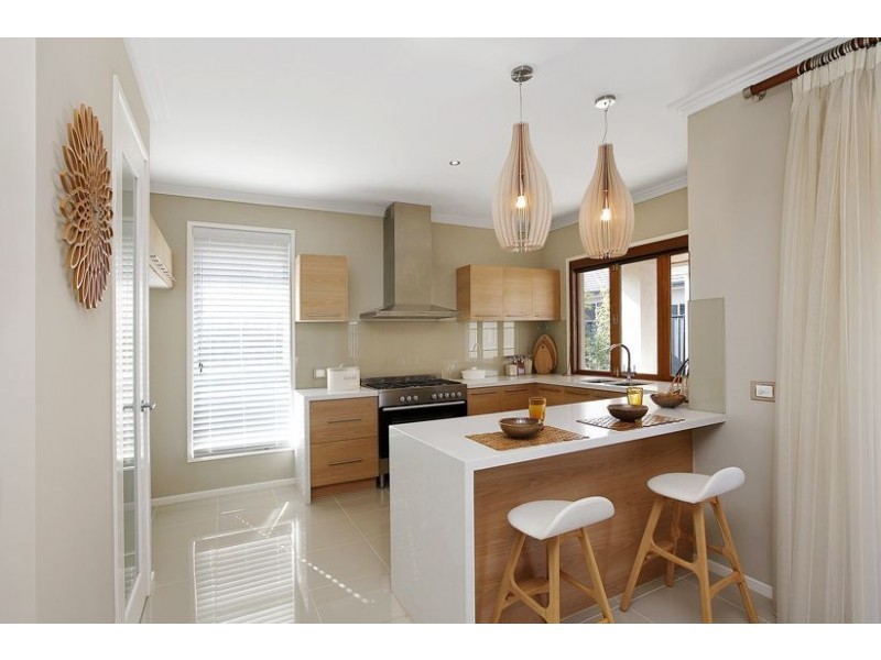 54 Huntington Drive, Craigieburn VIC 3064