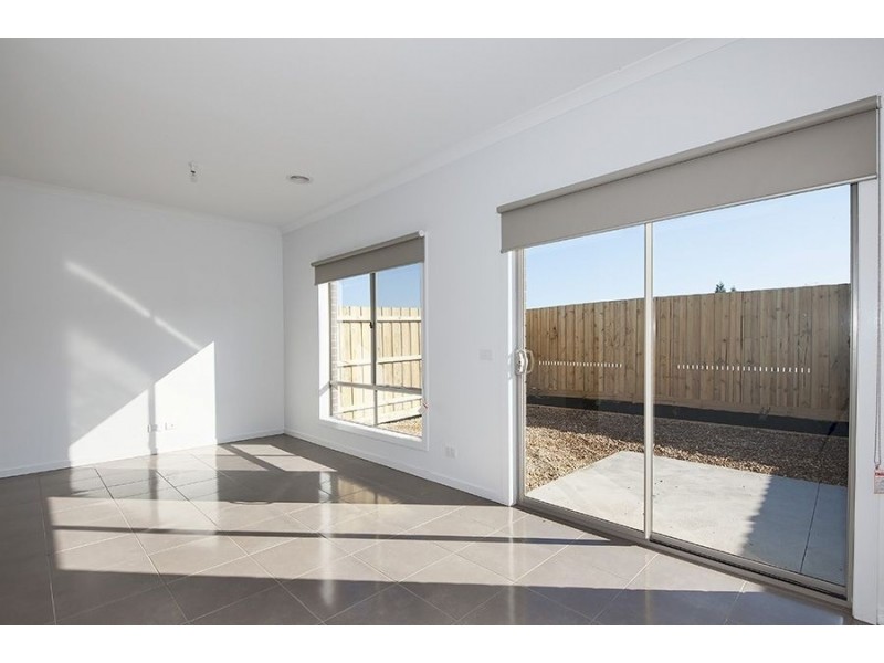 14 Jarama Boulevard, Epping VIC 3076