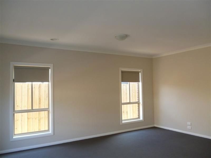 10 Ladislaw Drive, Epping VIC 3076
