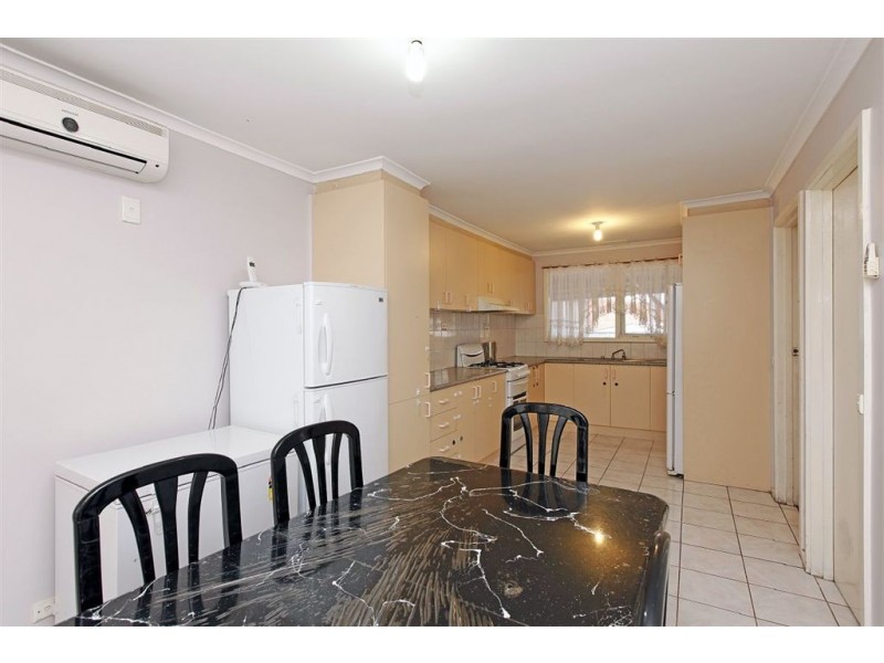 7 Rochester Drive, Thomastown VIC 3074