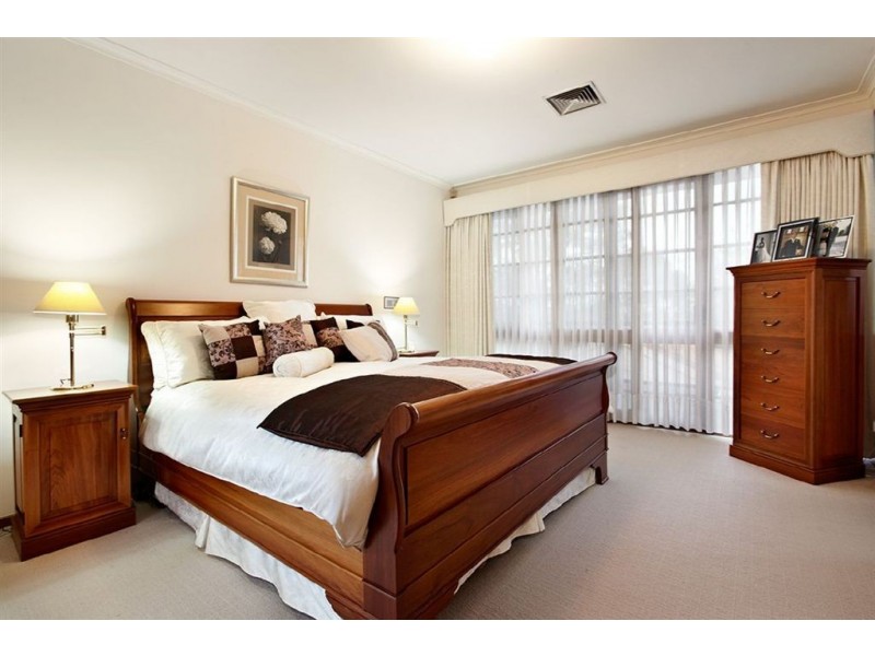 16 Findon Road, Epping VIC 3076
