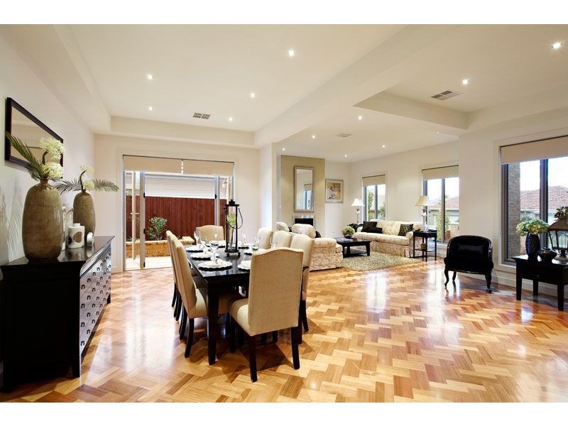 21 Violet Grove, Kew East VIC 3102