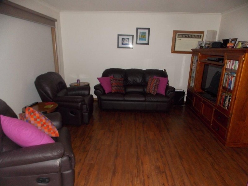 a/2 Polydor Court, Epping VIC 3076