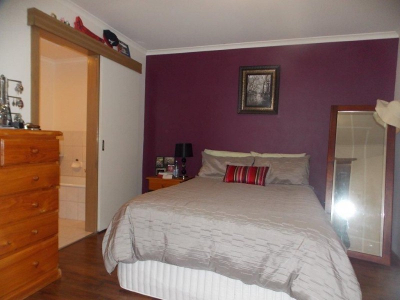 a/2 Polydor Court, Epping VIC 3076