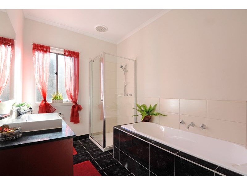 20 Doherty Way, Lalor VIC 3075