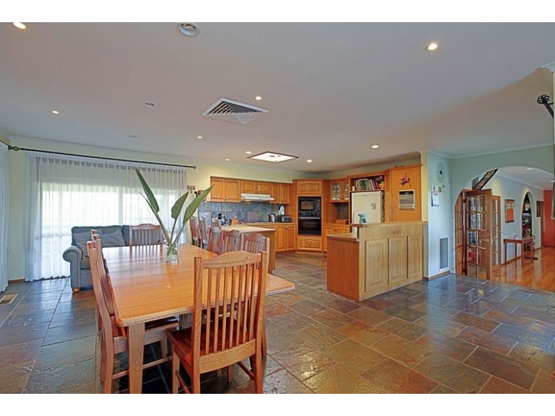 3 Albert Court, Epping VIC 3076