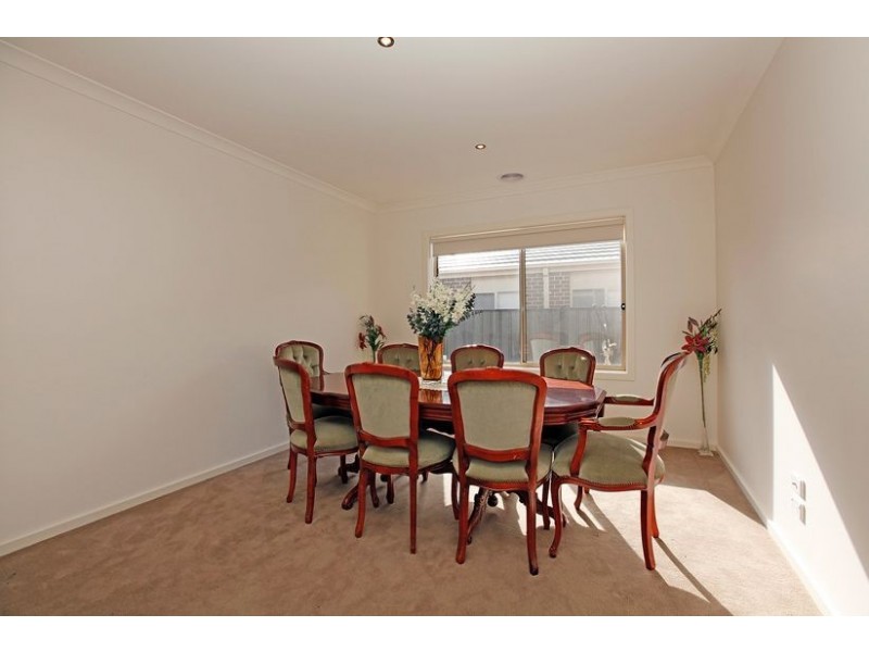 31 Creswick Drive, Epping VIC 3076