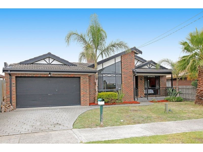 104 Prince of Wales Avenue, Mill Park VIC 3082