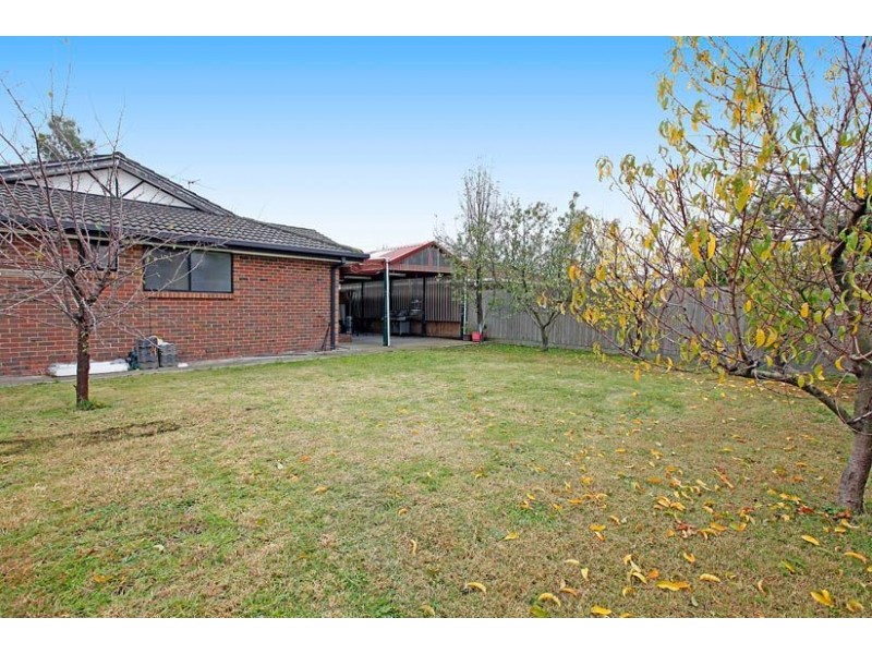104 Prince of Wales Avenue, Mill Park VIC 3082