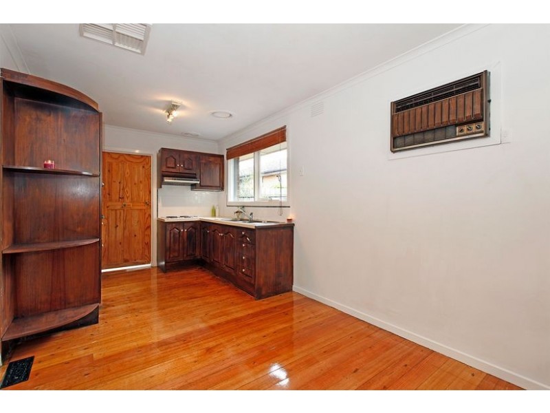 2 Page Court, Lalor VIC 3075